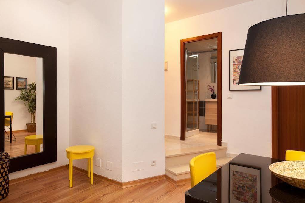 Portal Del Angel Barcelona Apartment エクステリア 写真