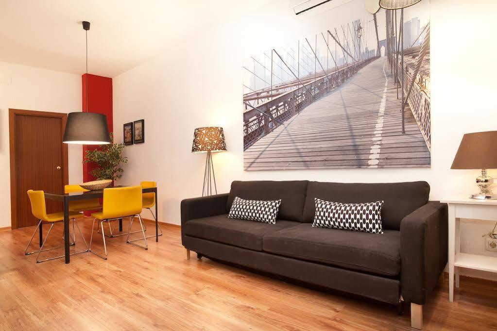 Portal Del Angel Barcelona Apartment エクステリア 写真